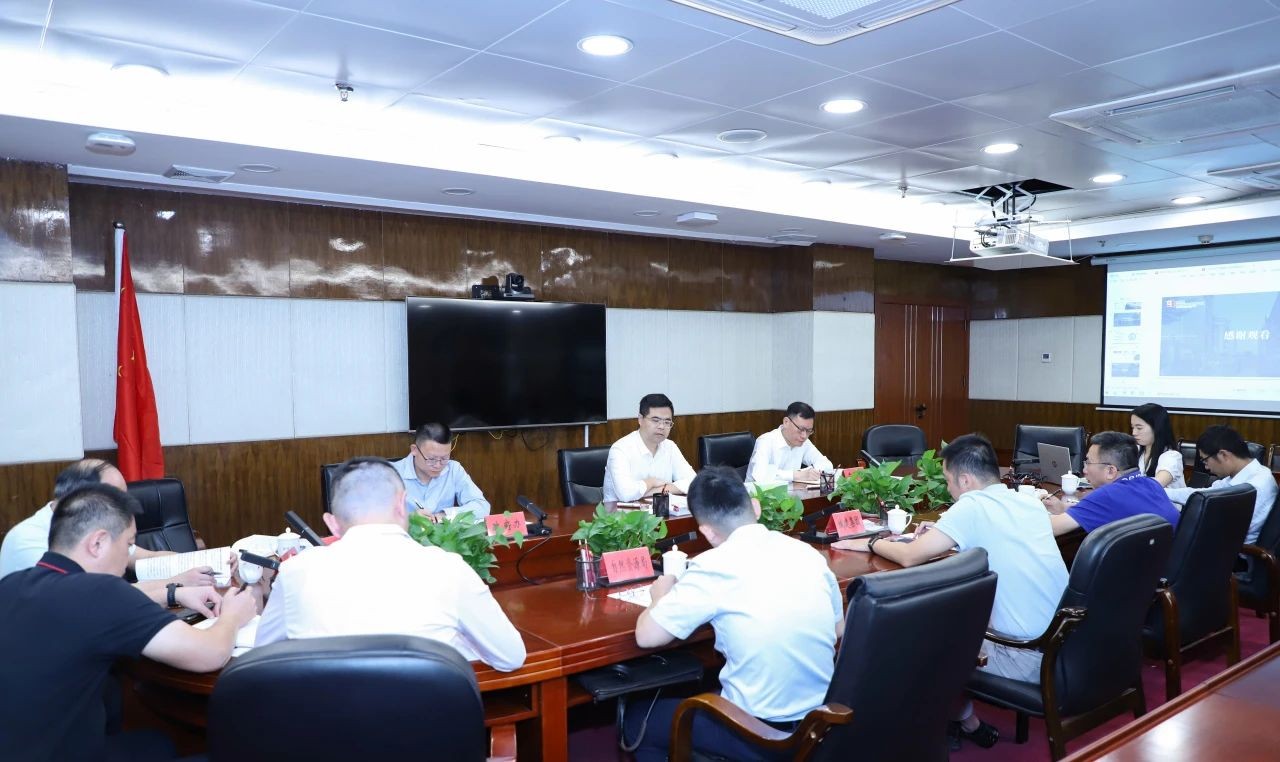 betvictor中国
政府重点工作调度会召开 加快推进泉州市建筑设计与装饰产业园改造提升和南埔山片区项目建设